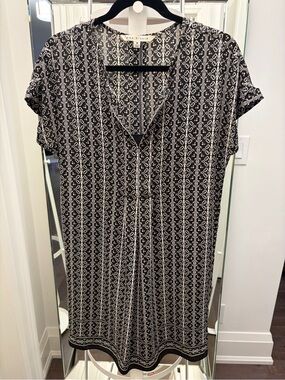 Max Studio Black and White Printed Midi Dress